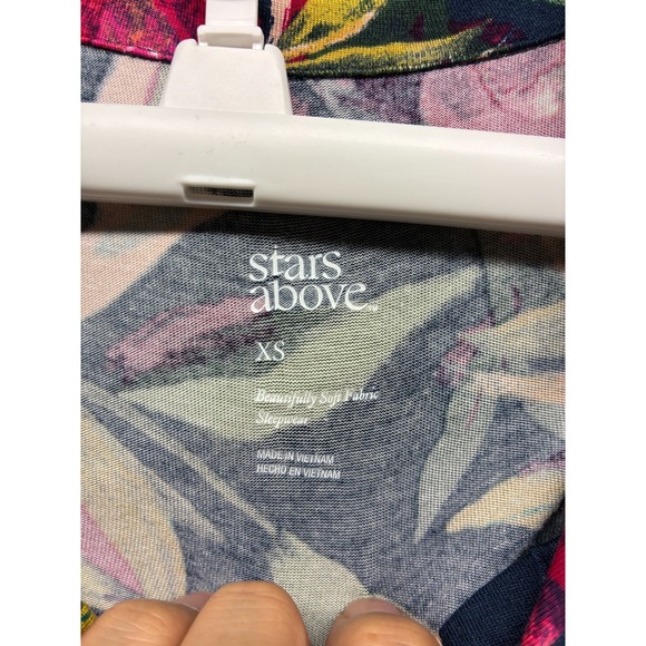 Stars Above Pajama Top Women’s XS Navy Blue Floral Modal Button Up Sleepwear NWT - Picture 3 of 13